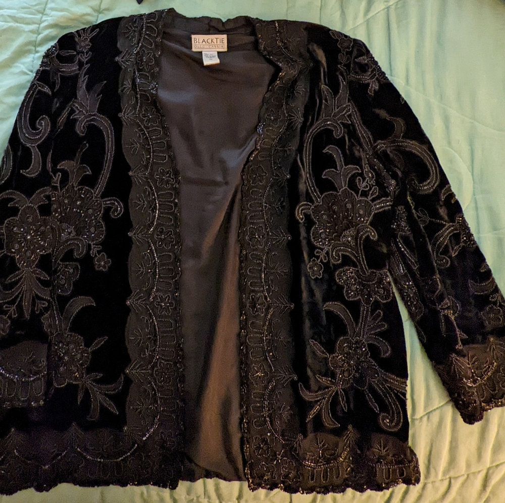 STUNNING 1X Oleg Cassini beaded jacket